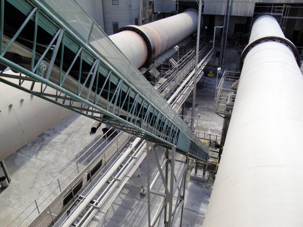 Tire Conveyor - Portland Cement Plant